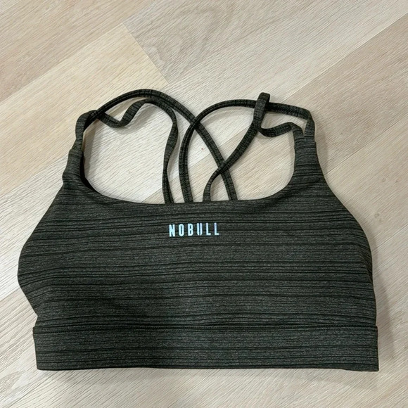NOBULL MEDIUM SPORT BRA - Picture 1 of 4